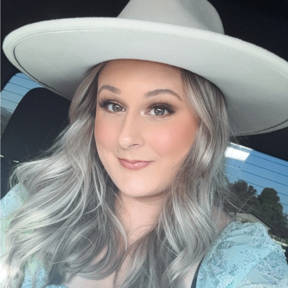 kimmiewilcox280